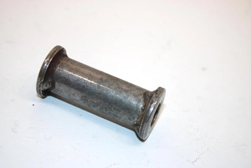 84 Honda Fourtrax 200 Trx200 AOem Engine Mount Spacer (Short) 50250-958-680 AH33