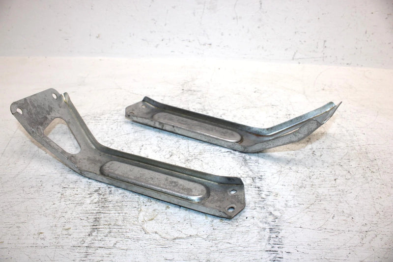 1997 Yamaha Vmax Sx 700 Triple Oem Front Bumper Brace Set 8CR-21949-10 SY10