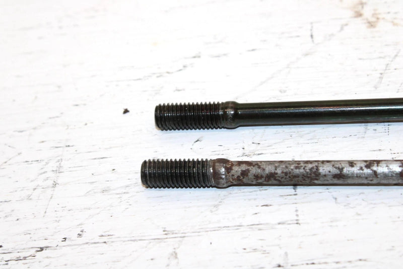 1988 Suzuki Lt 230 E Oem Cylinder Stud Bolt Set 09108-08089 AS7