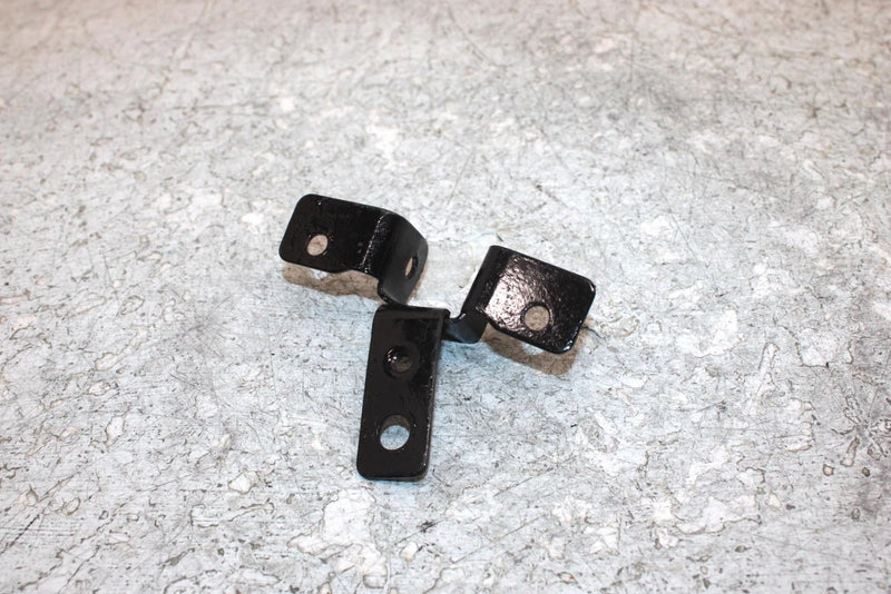 2006 Polaris Sportsman 500 Oem Upper Seat Backrest Bracket Set 5249636-067 AP186