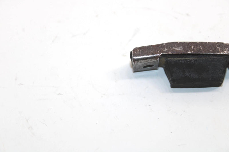 1979 Yamaha Enticer 340 Oem Rear Skid Bump Stop Assembly 8F3-47456-00-00 SY66