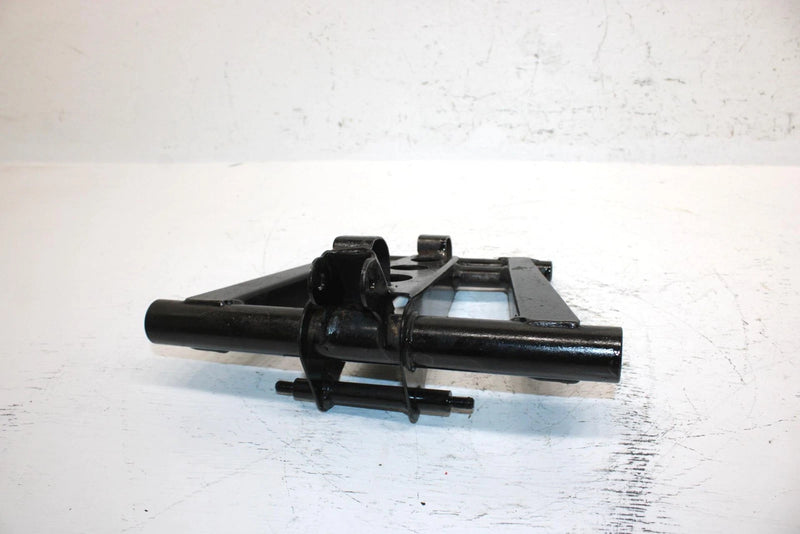 1994 Yamaha Vmax 600 Oem Rear Torque Arm 8AV-47332-01-00 SY25