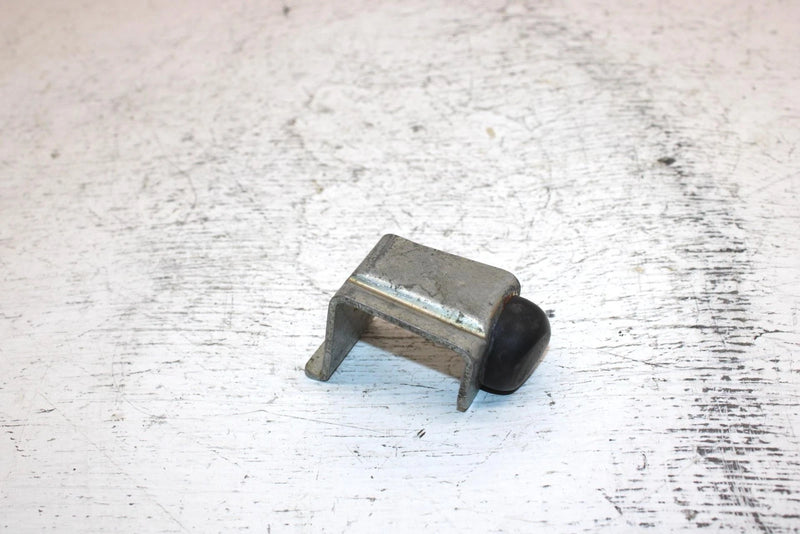 2002 Arctic Cat Z 570 Oem Exhaust Muffler Bracket W/Rubber Bumper 1612-508 SA20