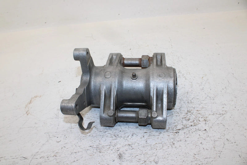 1988 Suzuki Lt 230 E Oem Rear Axle Housing 64720-25C00 AS7
