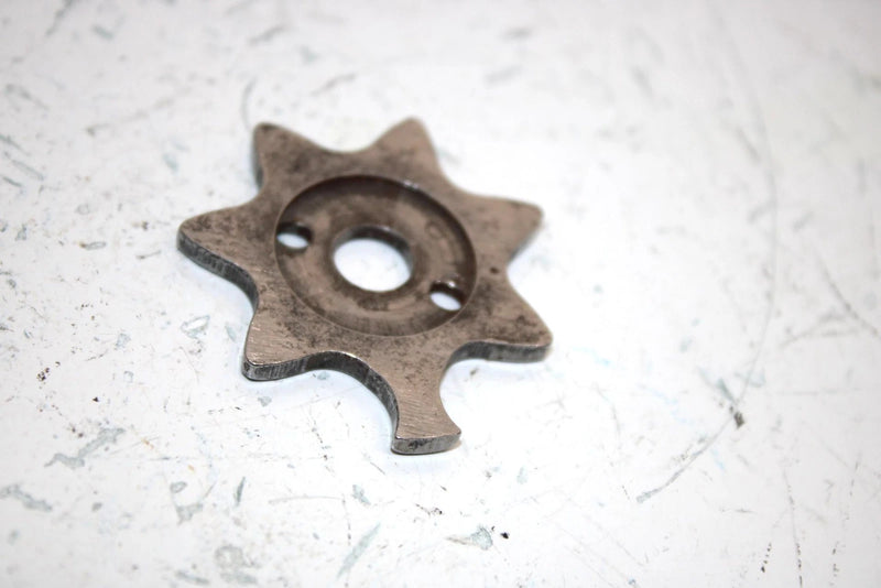 86 Honda Fourtrax  Trx125 A Oem Gearshift Drum Stop Plate 24425-VM6-000 AH16