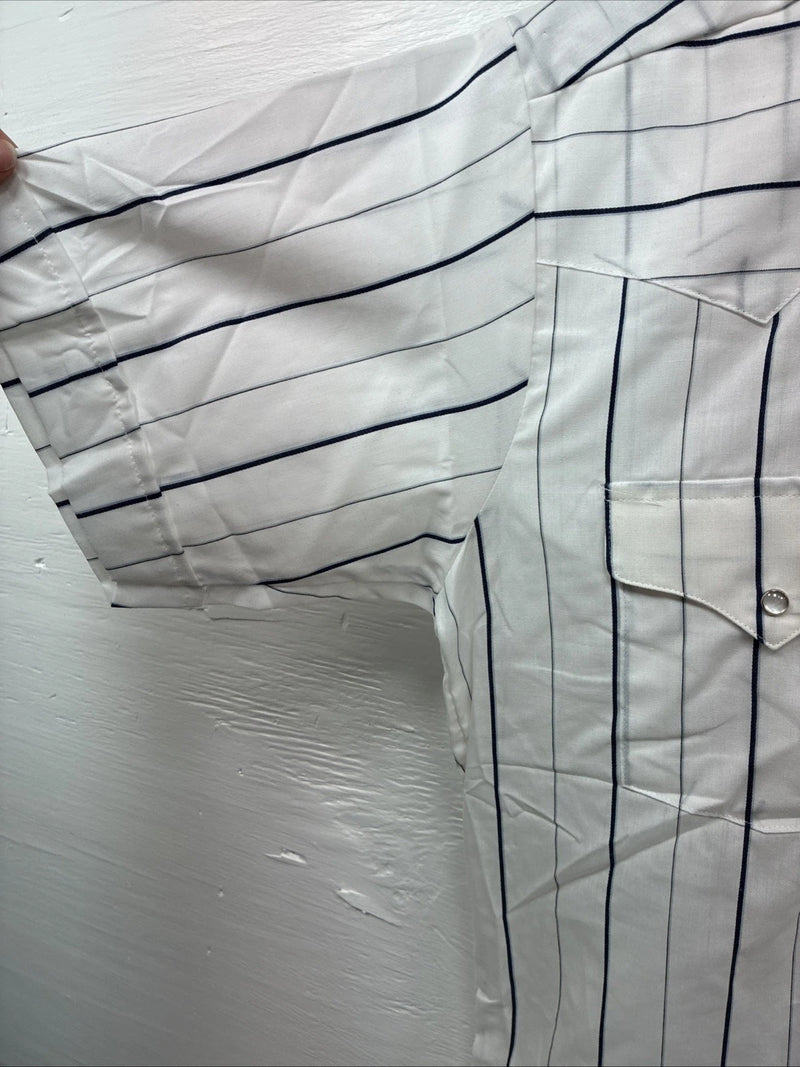 New Men’s Panhandle Slim White Stripe Short Sleeve Pearl Snap 15.5 Medium V-20