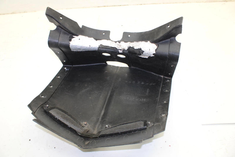 2002 Yamaha Sx Viper Oem Center Belly Pan 8EK-21912-00-00 SY114