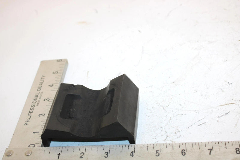 89 Polaris 500 Oem Rubber Stop 5521094 Q2748