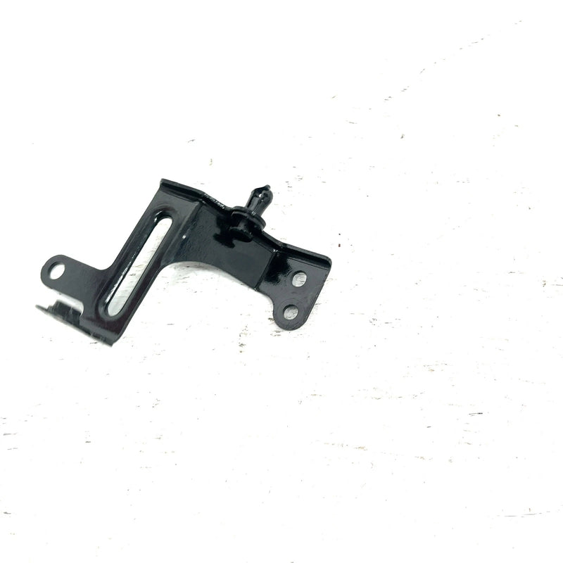 05 Honda Foreman 500 TRX500FE 4x4 OEM Right Oil Cooler Mount 15610-HP0-A00 AH90