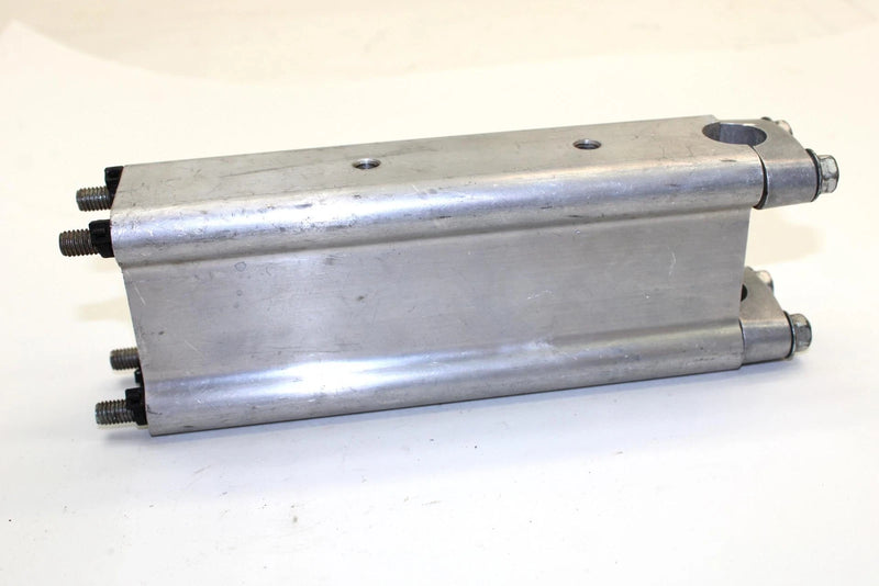 2007 Yamaha Phazer Oem Handlebar Riser 8GC-2381B-00-00 Q2431