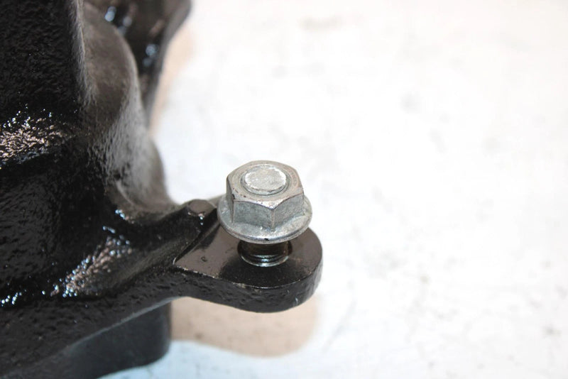 2001 Polaris Magnum 500 Oem Front Wheel Hub Pair W/Nuts 1520243 AP157