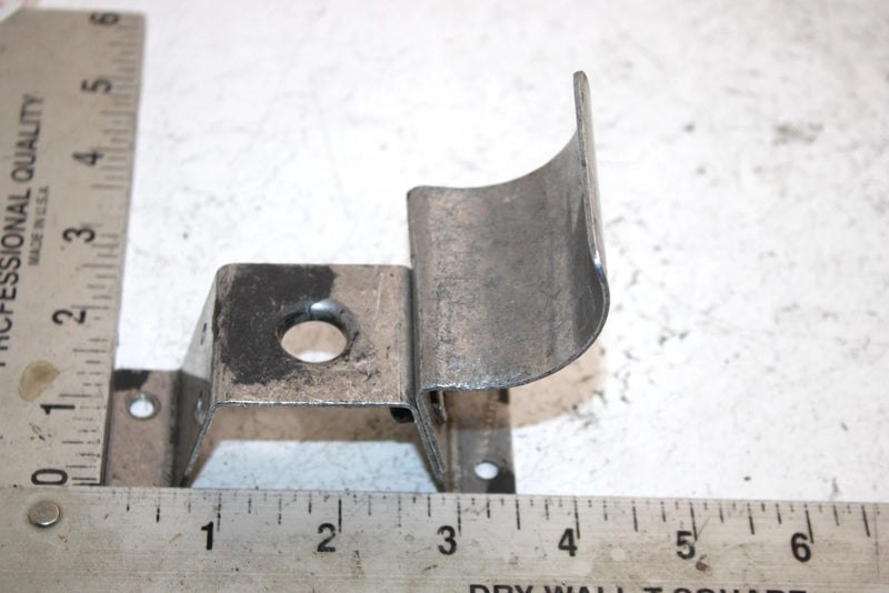 99 Polaris Xlt Touring Oem Oil Tank Bracket 5241468 5241334 SP46