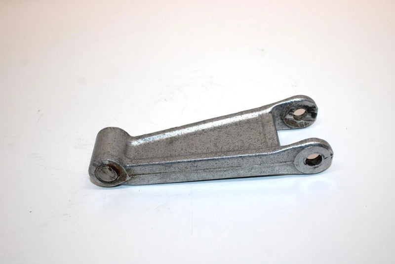 1994 Yamaha Vmax 600 Oem Lower Steering Arm 8AB-2382F-00-00 SY25