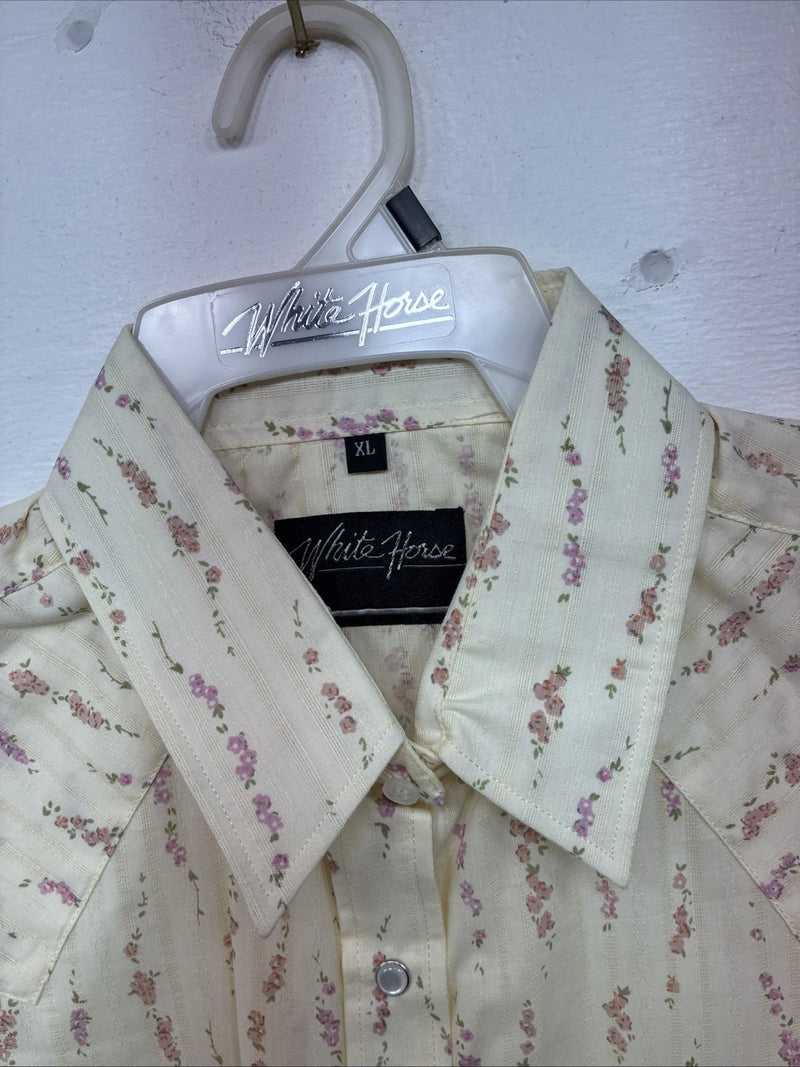 New Women’s White Horse Yellow Floral Short Sleeve Pearl Snap XL II-94