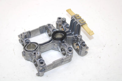 2013 Ski-doo Mxz 600 Oem Camshaft Housing 420911035 SS64