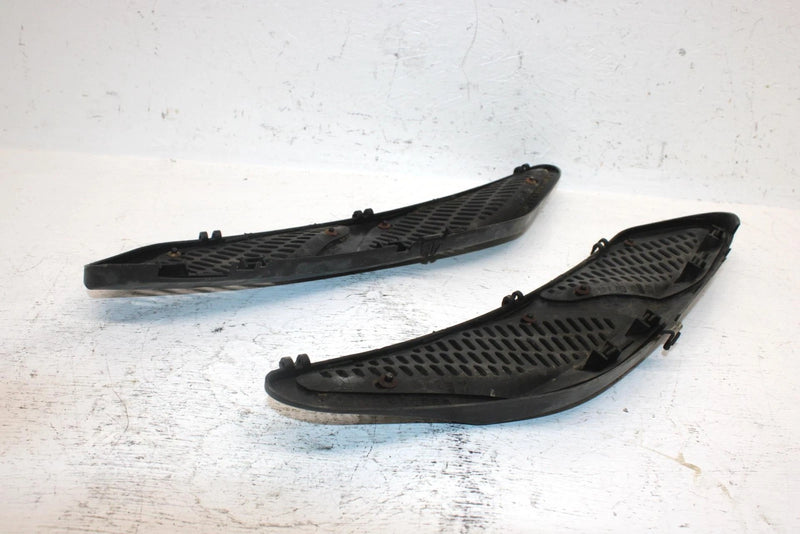 2002 Ski-doo Mxz 800 Adrenaline Oem Middle Hood Grille Set 517302672 SS21