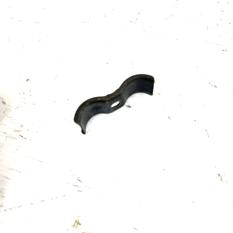 87-90 Yamaha Moto 4 OEM Oil Cooler Line Mount 90462-10066-00 AY57