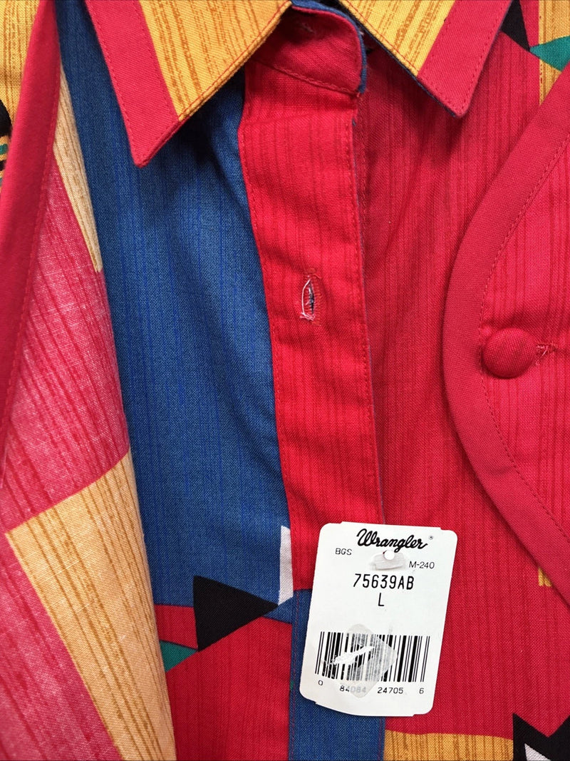 New Women’s Wrangler Multicolor Design Long Sleeve Button Up Large MM-135