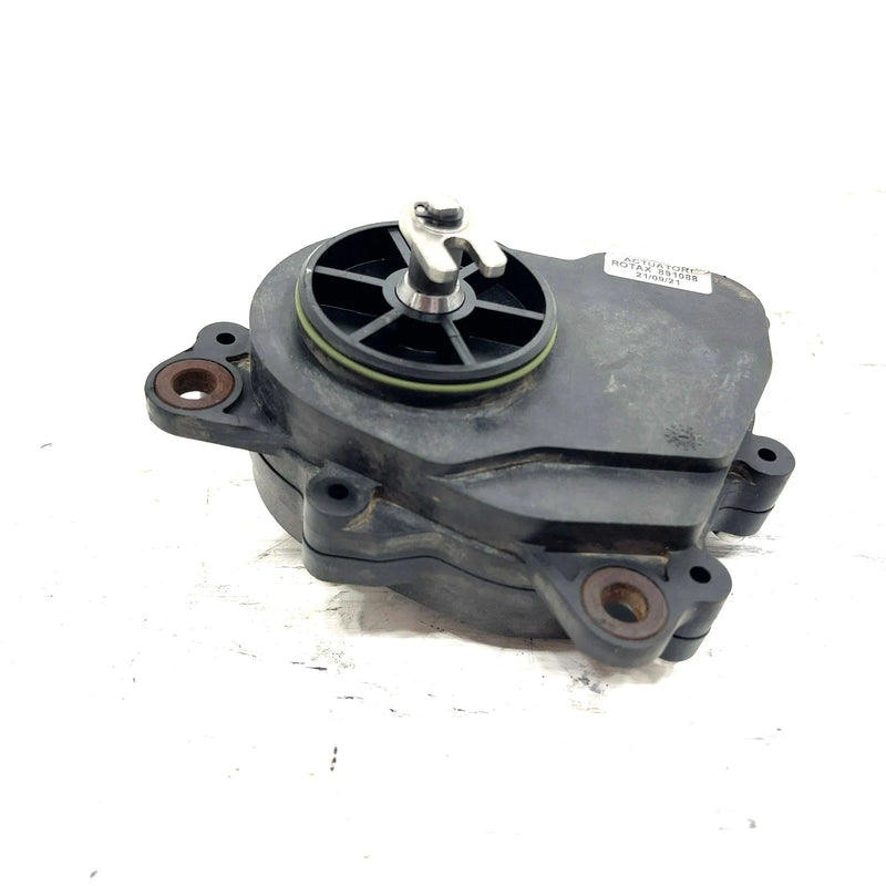 20-22 Can-Am Defender HD10 OEM Rear Gearbox Actuator 715900613 XB0.1