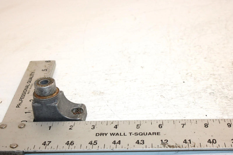 1996 Ski-doo Mxz 440 Oem Idler Wheel Mount 503163600 Q5111