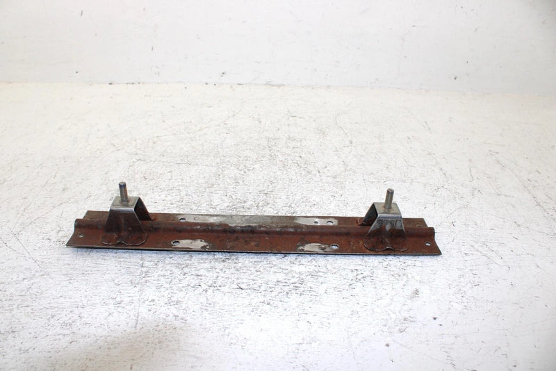 1996 Yamaha Vmax 600 Oem Gas Tank Bracket 89A-21911-20-00 SY29