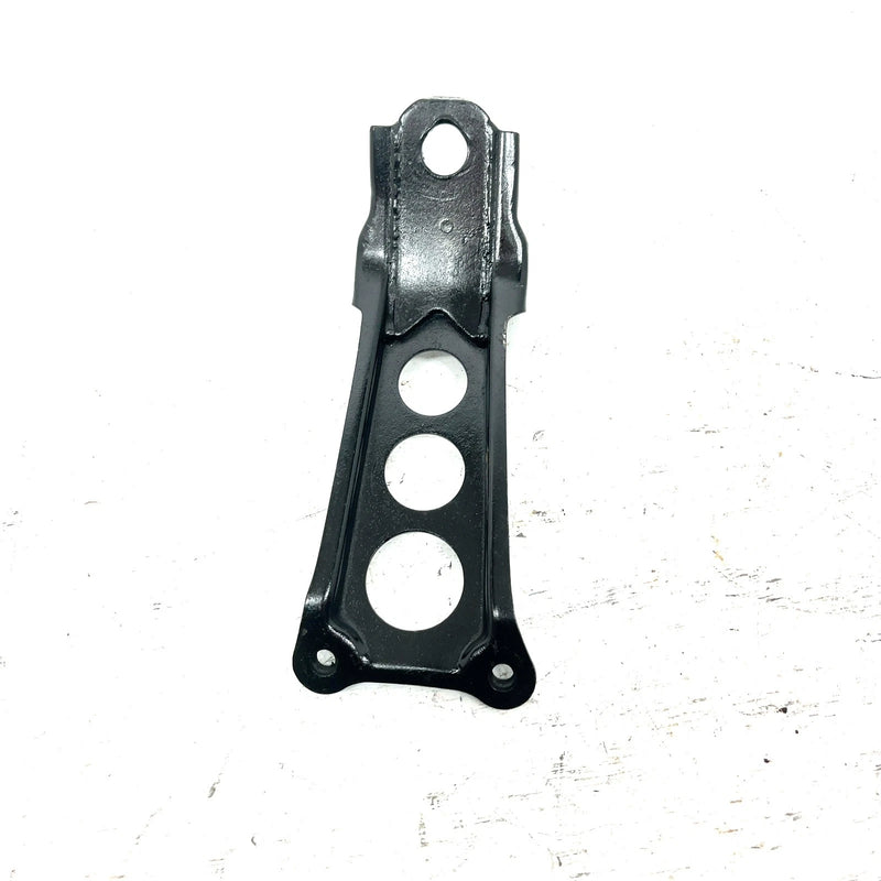 1985 Yamaha Tri Moto 200 YTM200 OEM Tow Hook Mount 24W-24867-00-00 AY59