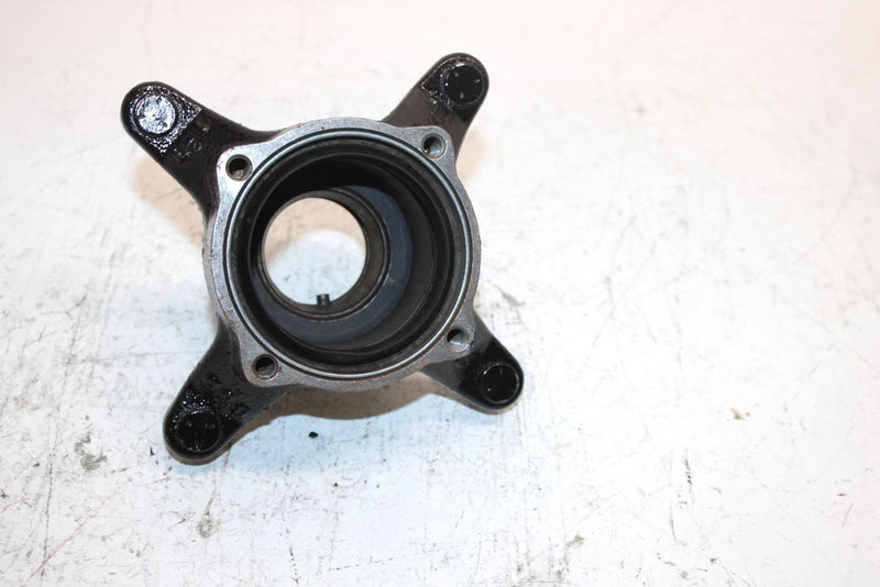 2000 Polaris Magnum 325 Oem Front Hub 1520243 AP65