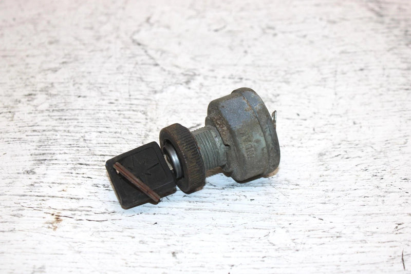 1996 Polaris Xcr 600 Oem Ignition Key Switch 2200357 SP21