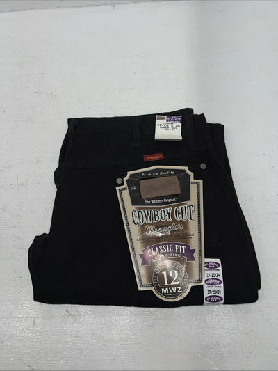 New Men’s Black Cowboy Cut Wrangler Classic Fit Denim Jeans. 19/20x34 F-32