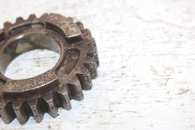 1998 Yamaha  Grizzly Oem 27T Reverse Wheel Gear 4WV-17253-00-00 AY49