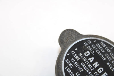 1985 Yamaha Vmax Oem Radiator Cap 11H-12462-00-00 SY125