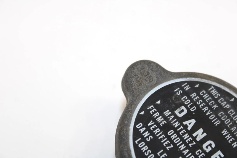 1985 Yamaha Vmax Oem Radiator Cap 11H-12462-00-00 SY125