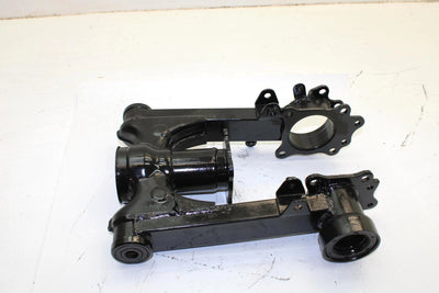 1988 Yamaha  Moto 4 Oem Swingarm 2HT-22110-00-33 AY31
