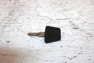 1995 Arctic Cat Puma Oem Ignition Key Switch 0609-081 SA30