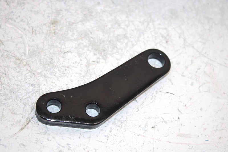 86 Suzuki Lt230s Oem Steering Knuckle Arm 51232-22A00 Q3073