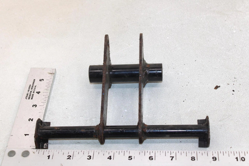 07 Polaris Trail Touring Oem Rear Suspension Mount Bracket 1541780-067 SP1