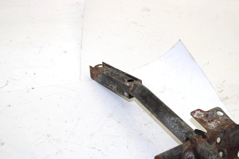 1988 Yamaha Exciter Oem Front Bumper Bracket 84M-77512-01-00 SY120
