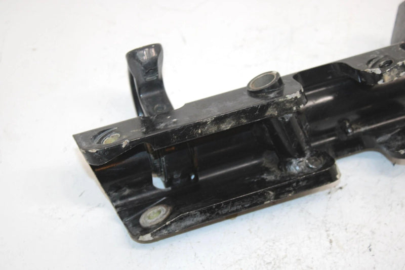 05 Arctic Cat Sabercat 600 Efi Oem Right Steering Spindle 1703-432 SA325