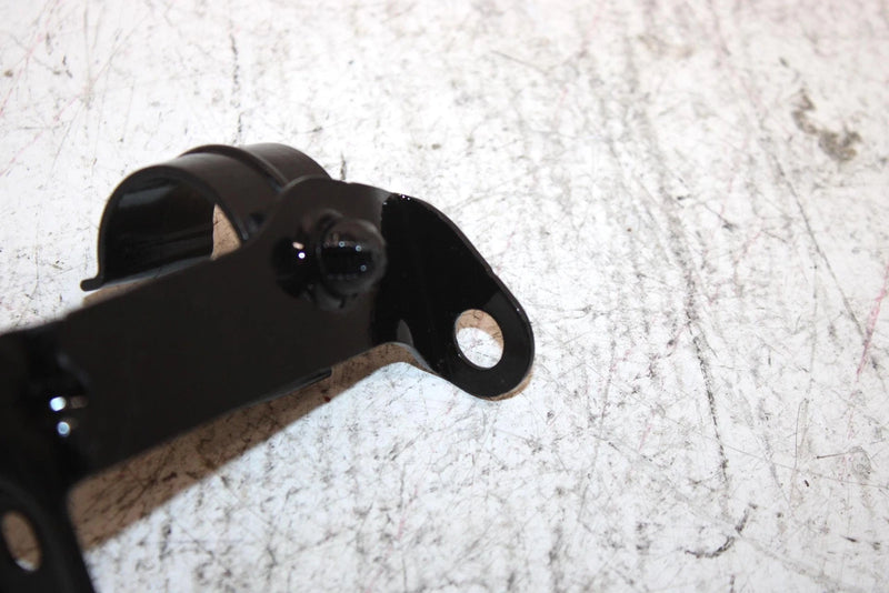 2019 Can-am Outlander 570 Oem Coolant Hose Support 709200641 AB9