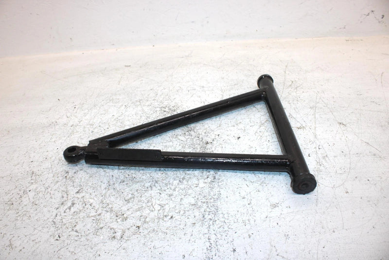2004 Polaris Magnum 330 Oem Front Right A Arm 2202283 AP159