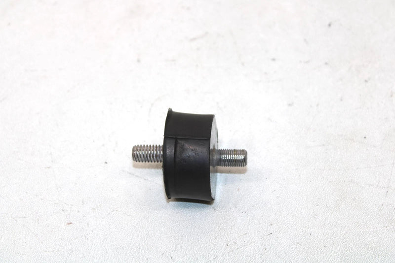 2004 Polaris Sportsman 600 Oem Engine Mount Dampner 3021119 3022076 Q2836