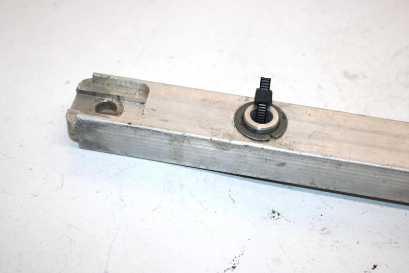 05 Polaris Iq 440 Oem Center Steering Rack 1822668 SP6