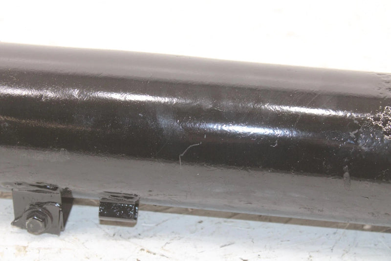 1985 Yamaha Vmax Oem Shock Absorber Holder 8M6-2376J-01-00 SY125