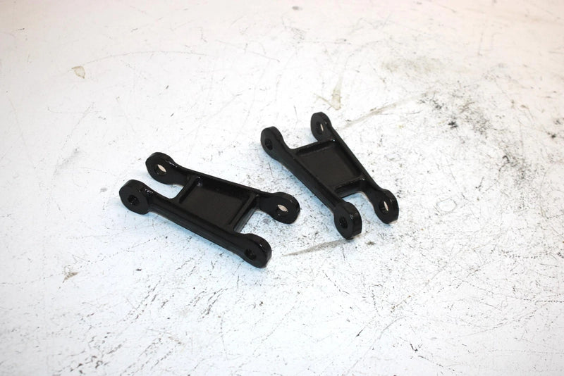 84 Yamaha Phazer Se Oem Upper Suspension Arm Pair 8V0-2382E-01-00 SY9
