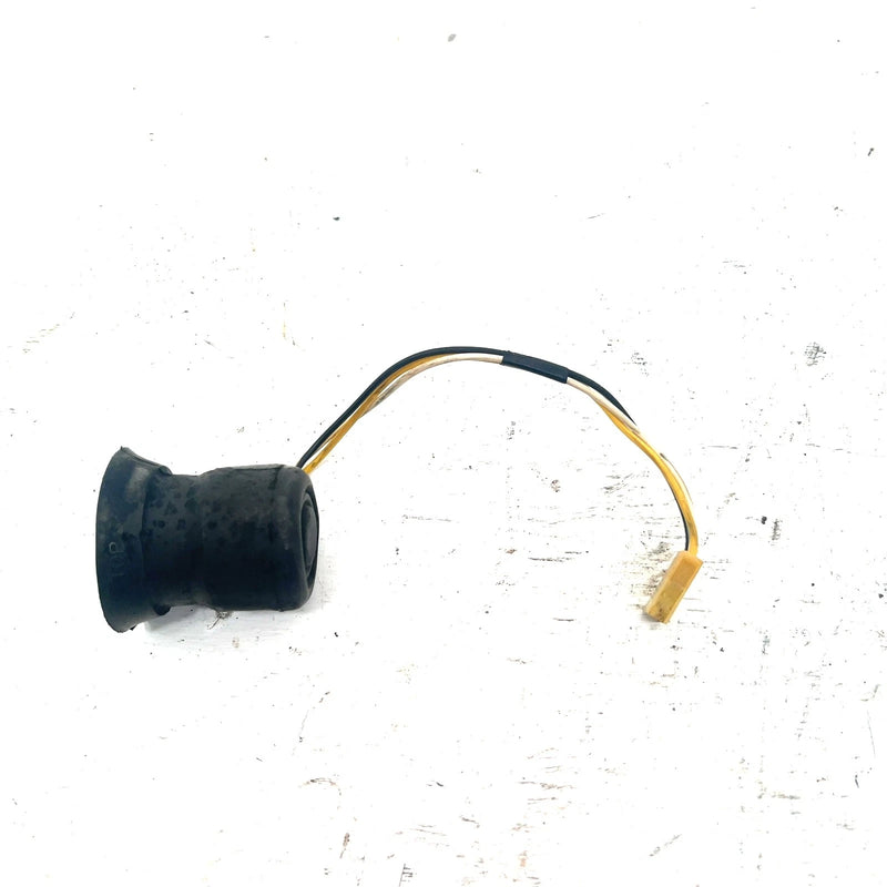 1989 Suzuki Quadrunner 4WD OEM Headlight Socket 35171-19B03 AS35