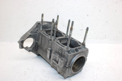 1994 Yamaha Vmax 600 Oem Crankcase W/Studs 8AB-15100-00-00 8AB-15100-01-00 SY25