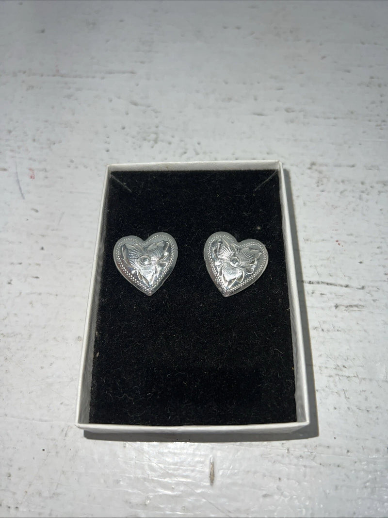 New Women’s Congress Leather Silver Heart Earrings. 93141 B-6