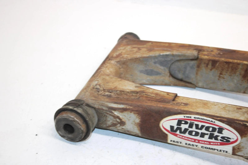 1988 Yamaha  Warrior 350 Yfm350xu Oem Swingarm 1UY-22110-00-35 AY15