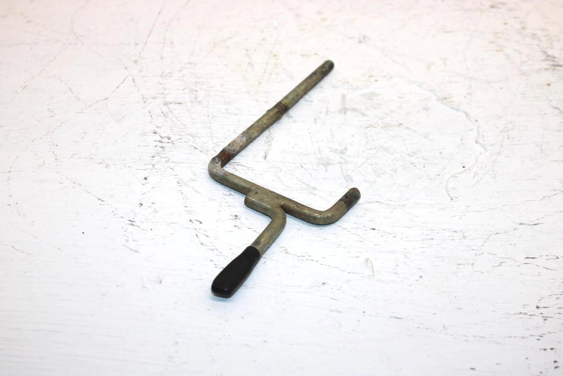 1985 Honda Atc 110a All Terrain Oem Seat Latch Lever 50221-943-010 AH58