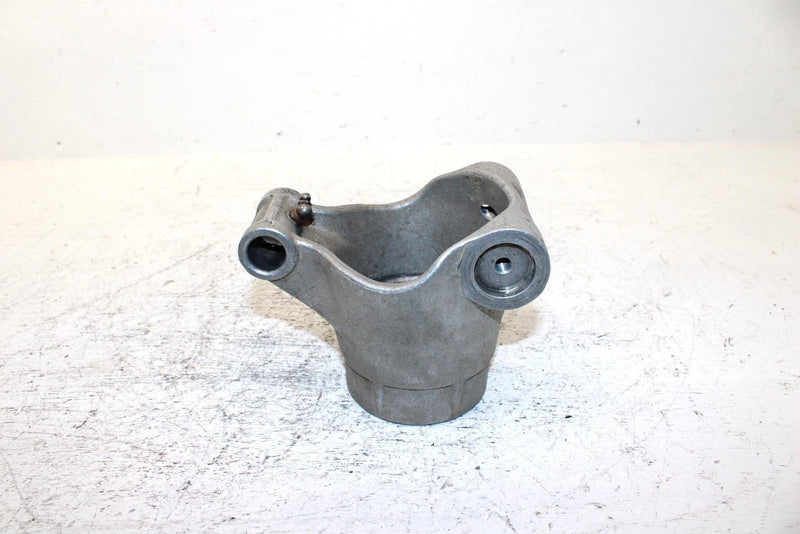 2000 Polaris Sportsman 325 Oem Wheel Bearing Carrier 5134206 AP11